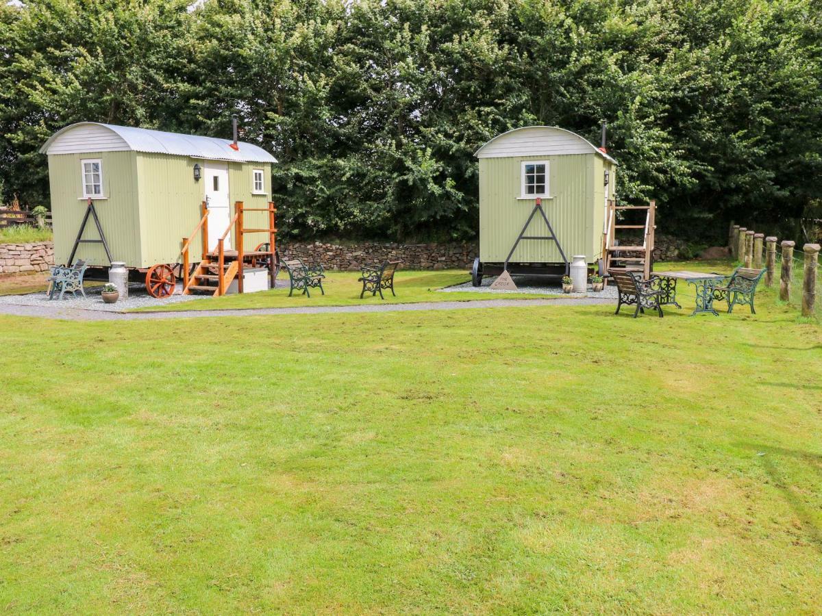 Shepherds Hut - The Crook มิลฟอร์ดเฮเวน ภายนอก รูปภาพ