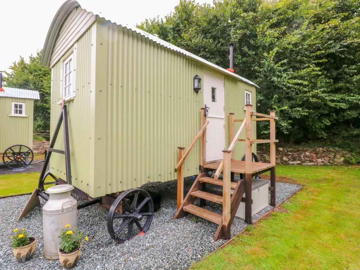 Shepherds Hut - The Crook มิลฟอร์ดเฮเวน ภายนอก รูปภาพ